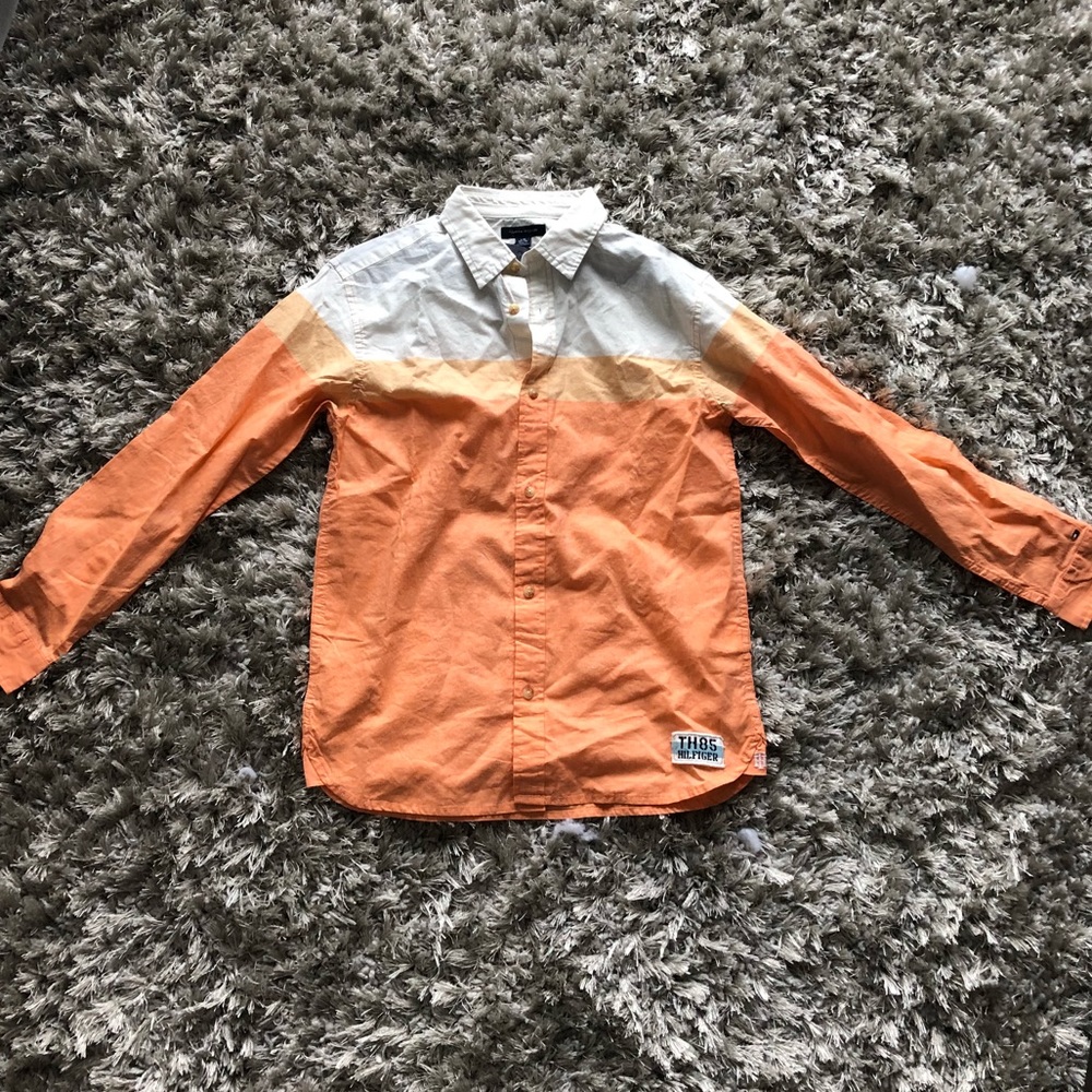 Tommy Hilfiger Button Up